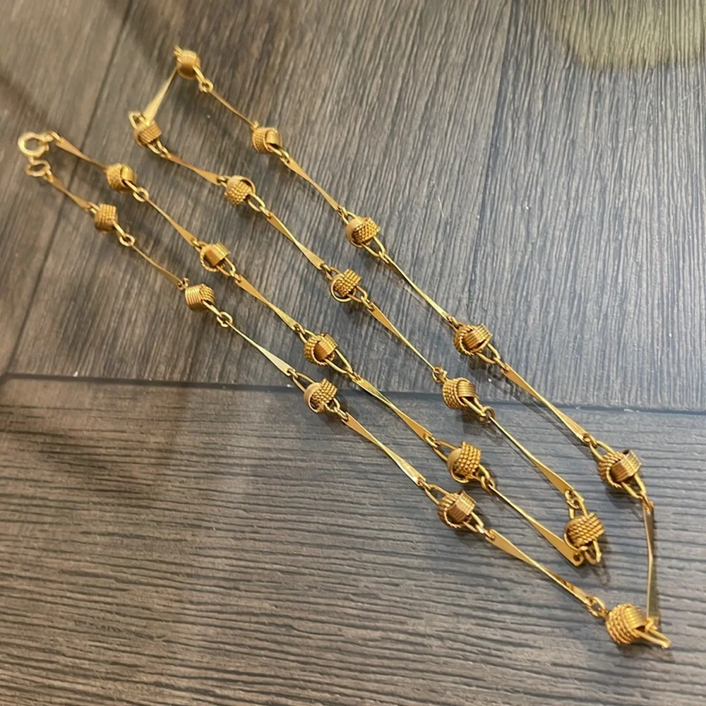 Vintage Gold-Tone Long Love Knots Link Necklace Chain